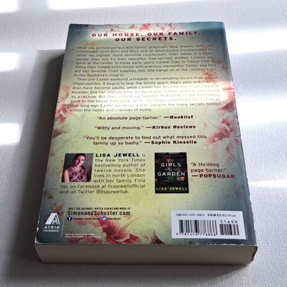 The House We Grew Up In By Lisa Jewell - Picture 4 of 5